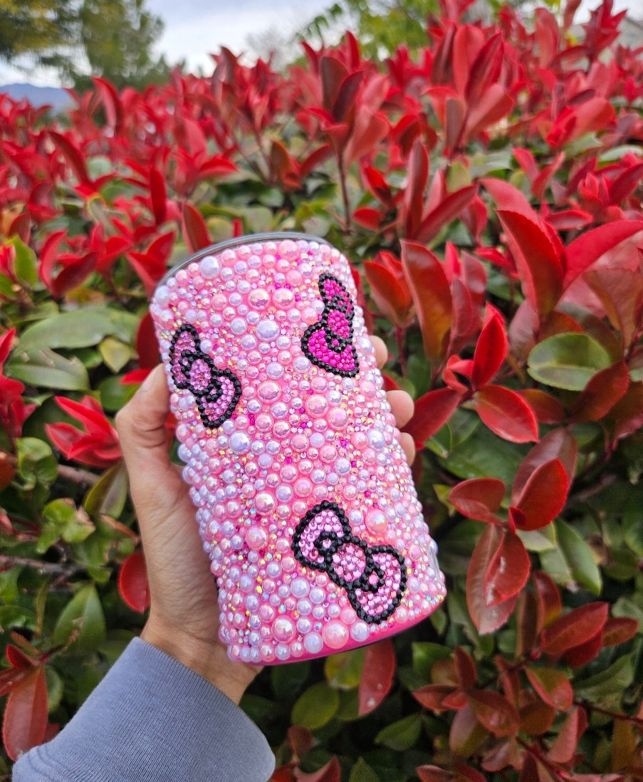 Hello kitty 10-12 oz tumbler